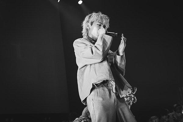 【写真特集】YOSHIKIプロデュースのボーイズバンド・XY、個性溢れる歌とダンスでファンを熱狂の渦に巻き込む！＜BRAVE SONIC＞