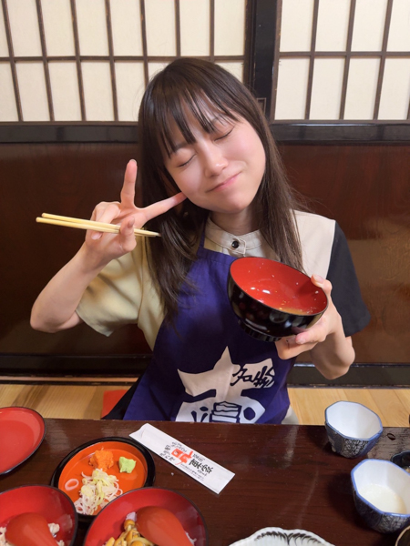 日本酒美人『天宮花南』が岩手県盛岡市に訪問しわんこそばの爆食ショットを公開！