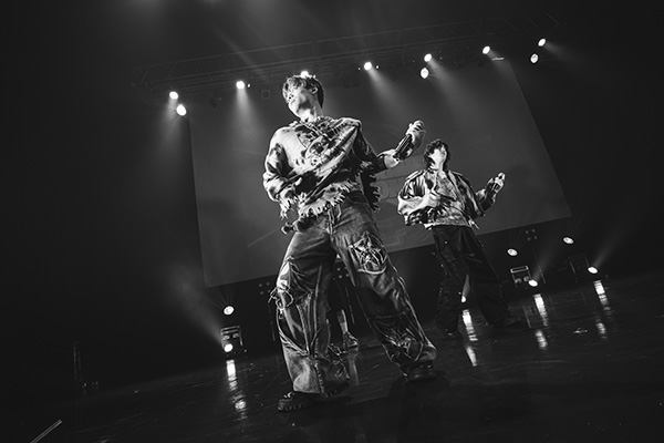 【写真特集】YOSHIKIプロデュースのボーイズバンド・XY、個性溢れる歌とダンスでファンを熱狂の渦に巻き込む！＜BRAVE SONIC＞