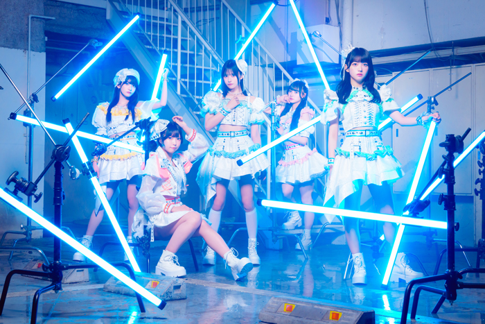 手羽先センセーション、新体制ライブを開催！今後の目標など語る