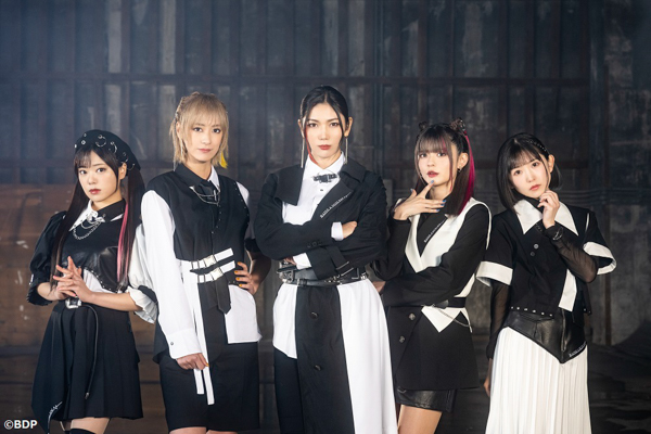 RAISE A SUILEN×トゲナシトゲアリ「RAISE MY CATHARSIS」対バンライブの公開調印式を実施！