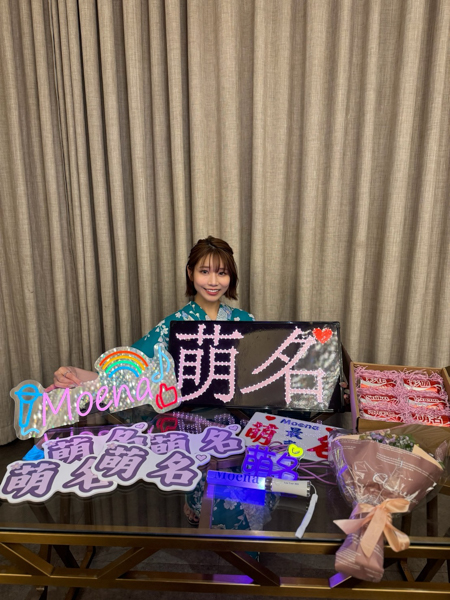 萌名として初のアジアツアー2025が香港で開幕。浴衣姿で登場し抜群の歌唱力で香港のファンを魅了！