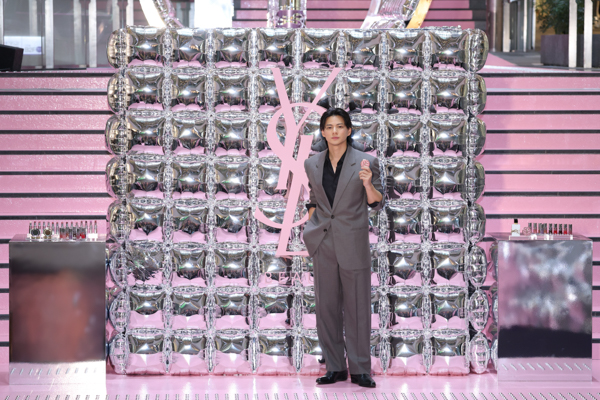 平野紫耀(Number_i)が登場！YSL BEAUTY LOVE GAME TOKYO UNDERGROUNDレセプション開催