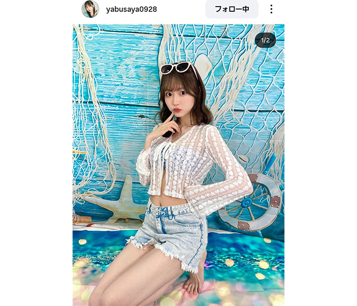 八伏紗世、透け肌あらわなマリンコーデでファン魅了！