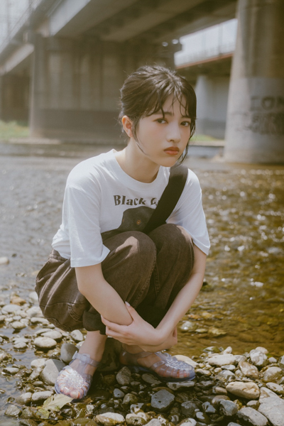 「B.L.T.9月号」は乃木坂46・川崎桜が約3年ぶりに表紙にカムバック!さらに、小川彩、林瑠奈も登場。3人が織りなす、美しい夏の短編集。
