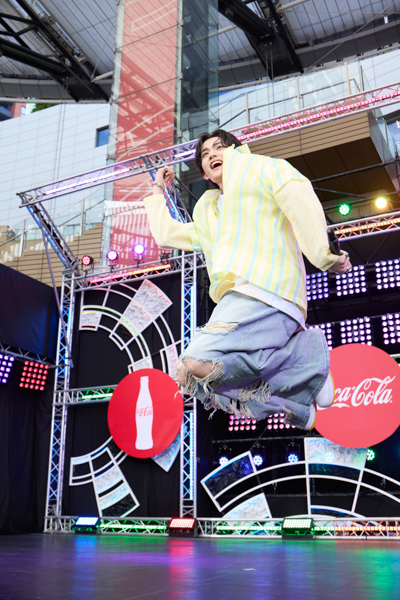 Lienelが『コカ･コーラ SUMMER FES 音楽LIVE』に登場！8月20日(水)リリースの新曲『超絶SUMMERでバカになれ』を初披露