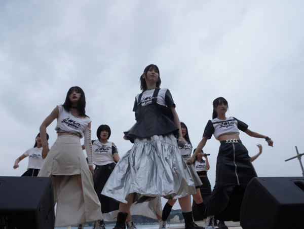 WHITE SCORPION、新曲「Beach opening」をひっさげ御宿でリアル海開きイベントを開催！