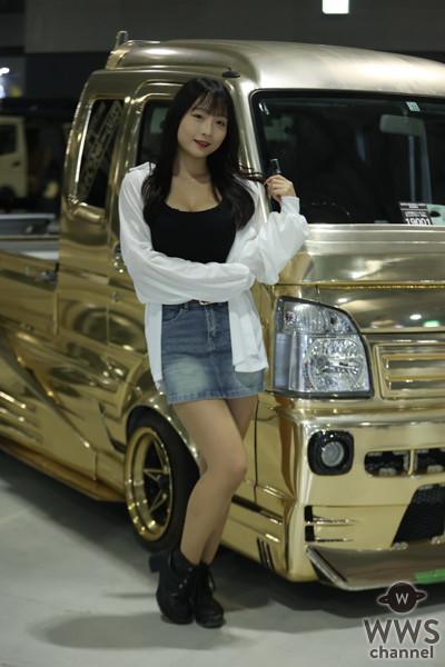 【写真特集】丸山ナナ子(グランダルメ)、黒木春菜(dela)、美脚あらわなミニ丈衣装で登場！＜オートメッセ in 愛知2025＞