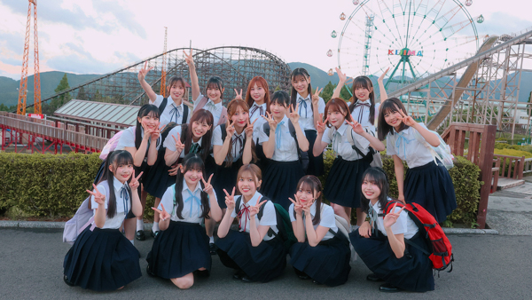センターは地頭江音々！HKT48、19thシングル「半袖天使」MV解禁！白い制服姿の天使たちとカラフルな衣装に注目