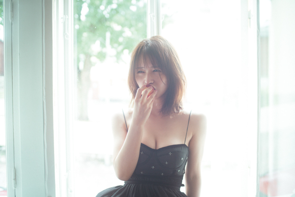 【写真特集】元欅坂46・長濱ねる、フィンランド・アイスランドの雄大な自然で撮影した水着カット公開！ 写真集『長濱ねる』7月15日に発売