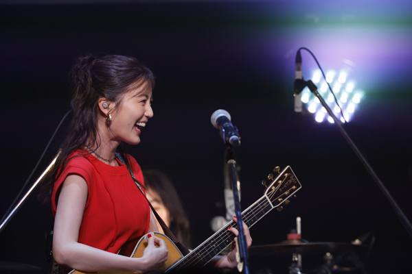 生田絵梨花とSHISHAMOがIKUSHAMOとして初披露！三ツ矢サイダー Presents「澄みきる！夏のIKUSHAMOトーク&ライブ」開催！