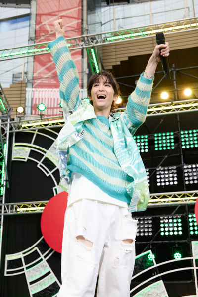 Lienelが『コカ･コーラ SUMMER FES 音楽LIVE』に登場！8月20日(水)リリースの新曲『超絶SUMMERでバカになれ』を初披露