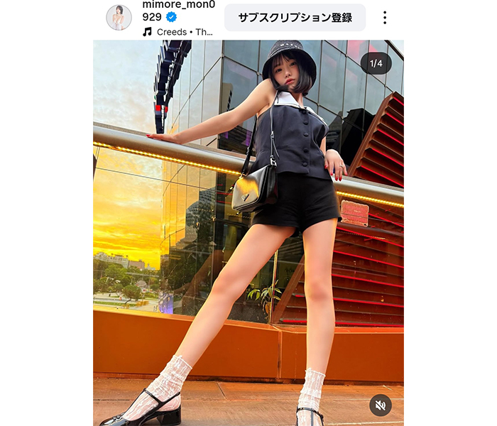 みもれもん、ミニ丈モノトーンコーデで美脚スラリ！！