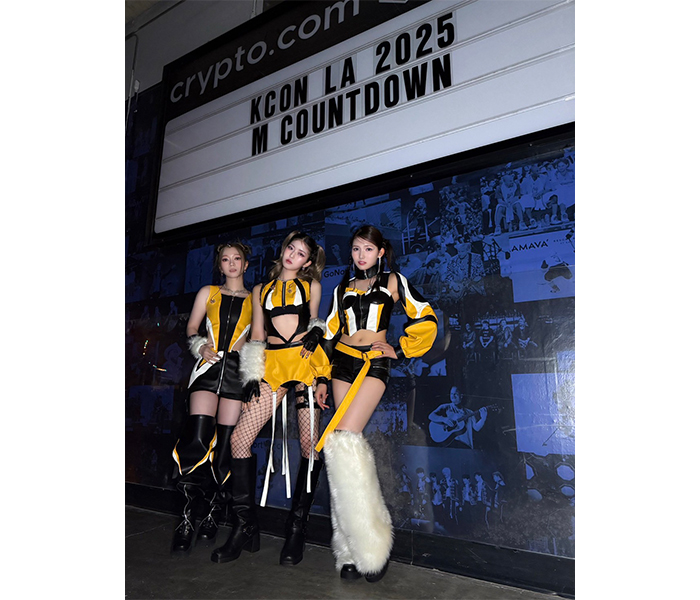 IS:SUEがアメリカ・LAで初ライブ！「KCON LA 2025」で現地K-POPファンも大熱狂の迫力パフォーマンス