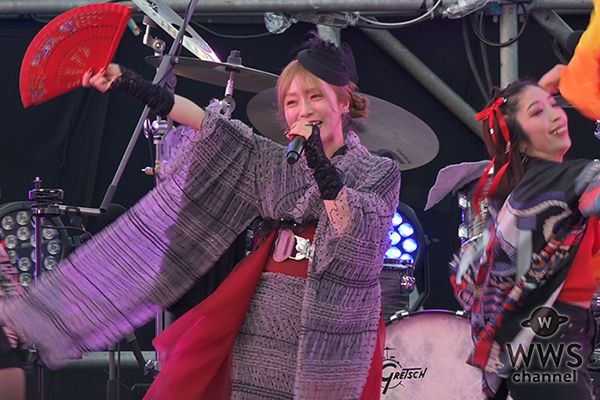 【動画】アイドルグループ・LIT MOONとアーティストクリエイター・MAYA、ふさわしい華やかな歌でオープニングアクトを飾る！＜2025 神宮外苑花火大会（第 44 回大会）＞