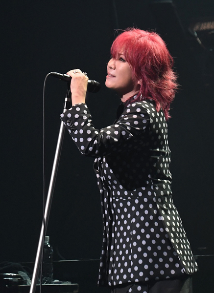 大黒摩季、全国ツアー前半戦「55 BLACK」感動のフィナーレ！