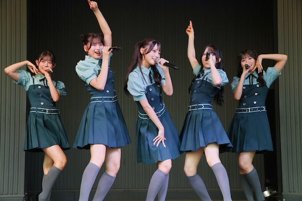 Rain Tree、フリーライブで目標の700人動員達成！サプライズのワンマンライブ発表でファンに感謝！