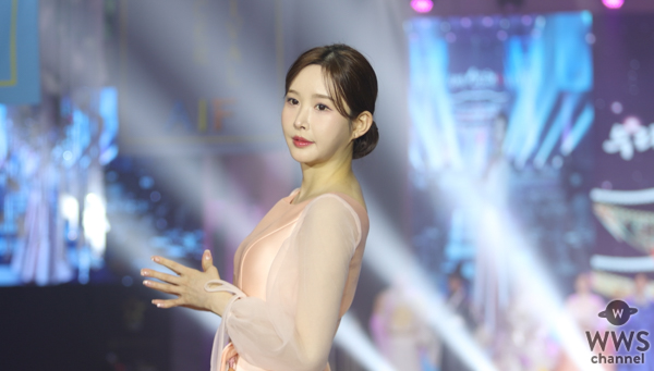 【動画】韓国服ブランド・SODAMHAEステージに木村真奈美ら日本人モデルが韓国人モデルと共演！〈Asia Influencer Festival〉
