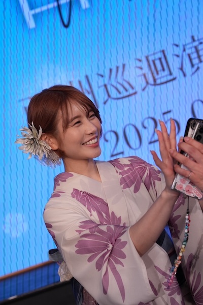 萌名、アジアツアー2025 台湾で最終公演！初披露の白と紫の萌の花が入った浴衣姿で登場し大盛況で幕を閉じる。