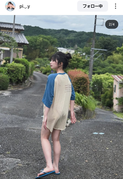姫野ひなの、Tシャツから透けみせ！色白美肌にドキリ