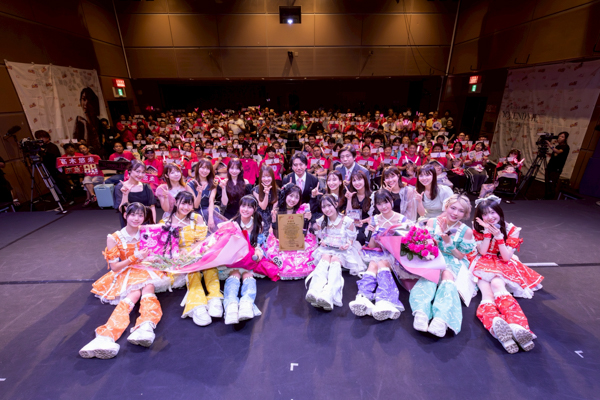 髙木悠未、思い出の地で笑いと涙の卒業公演、LinQのセンターから福岡のセンターへ