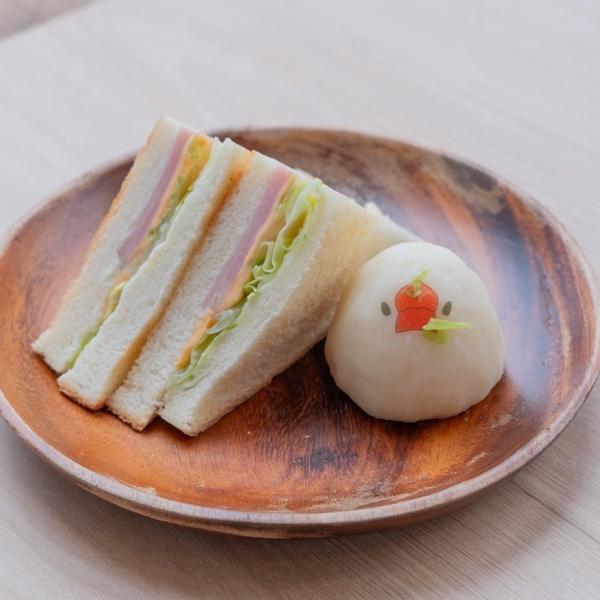 キュートすぎる映えスイーツ登場！「モット！キャル喫茶」開催！