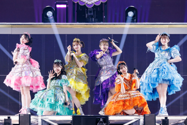 FRUITS ZIPPERが東京ドーム公演を発表、3周年ライブで見せたファンとの絆