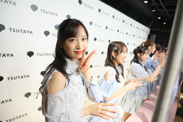AKB48・66thシングル『Oh my pumpkin!』発売イベントにOGメンバー、前田敦子・高橋みなみ・小嶋陽菜が劇場に集結！松井珠理奈・渋⾕凪咲・⼭本彩ら豪華ゲスト参加の日本武道館コンサートも発表。