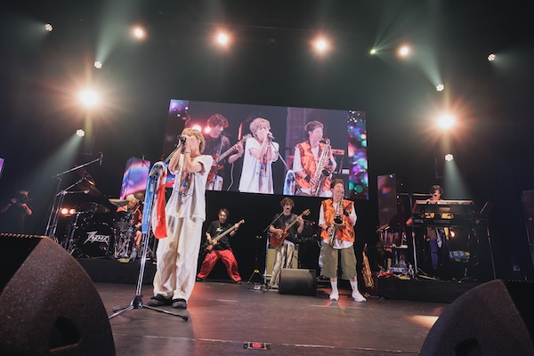 【ライブレポート】7ORDER、トップバッターで会場を熱狂の渦に！＜X'SWAY Fes 2025＞