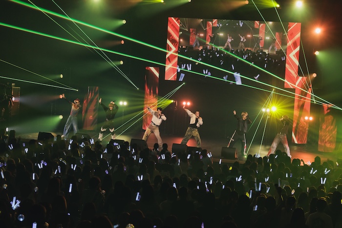 【ライブレポート】WATWING、灼熱サマーチューンで会場を沸かす！＜XʼSWAY Fes 2025＞