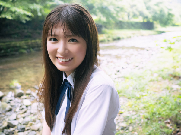 水面のきらめき×小川彩の笑顔がまぶしすぎる！乃木坂46・小川彩が表紙を飾る29日発売「B.L.T. SUMMER CANDY 2025」夏らしい爽やかな表紙カット解禁