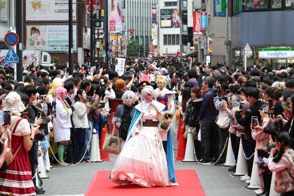 16万人超が来場する日本最大級のコスプレイベント「池袋ハロウィンコスプレフェス2025」10月24～26日の3日間、開催決定！