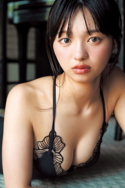 バレー女子が２回目の登場！蒔埜ひなが9月18日発売ヤングジャンプに登場