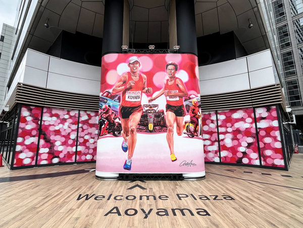 東京2025世界陸上、小山直城選手と森凪也選手の壁画が青山一丁目に登場。
