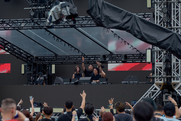 AMELIE LENS、KEN ISHII B2B DRUNKEN KONG、Martin Garrixら集結！日本最大級都市型ダンスミュージックフェスティバル今年で10周年を迎える「ULTRA JAPAN 2025」開催！