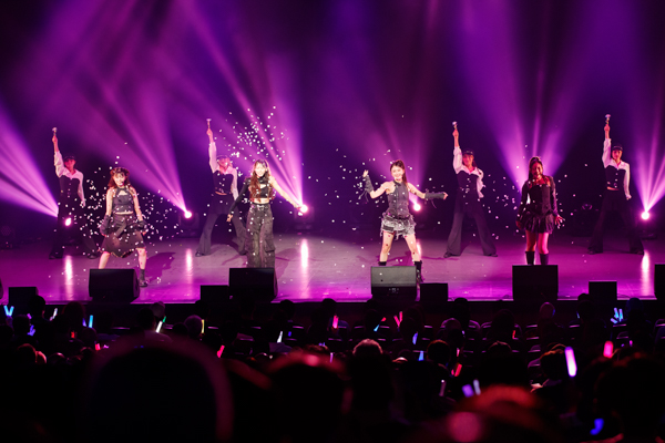 「NMB48 難波祭2025 -ユニコレ-」開催！対バン形式でパフォーマンスを繰り広げ会場に詰めかけた大勢の観客を魅了！