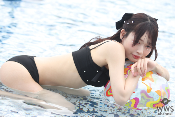 古乃ほの、スレンダースタイル際立つなガーリー×モードな水着姿で登場！＜TREND GIRLS撮影会2025 大磯ロングビーチ＞