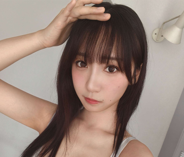 伊織もえ、超メリハリ神ボディあらわな大胆カットにファン大興奮