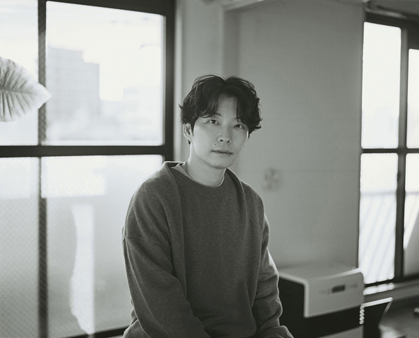 星野源、自身初となる映画館でのライブビューイングイベント『Gen Hoshino presents MAD HOPE Live in Cinemas』開催決定！