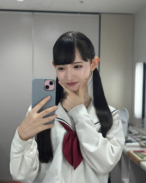 水瀬紗彩耶、清楚キュートな制服姿にファン悶絶「紗彩耶さん、本当に可愛すぎて」