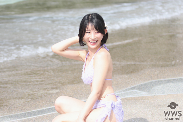 宮島めい、ラベンダーのレース三角ビキニで規格外の透明素肌あらわに＜TREND GIRLS撮影会2025 大磯ロングビーチ＞