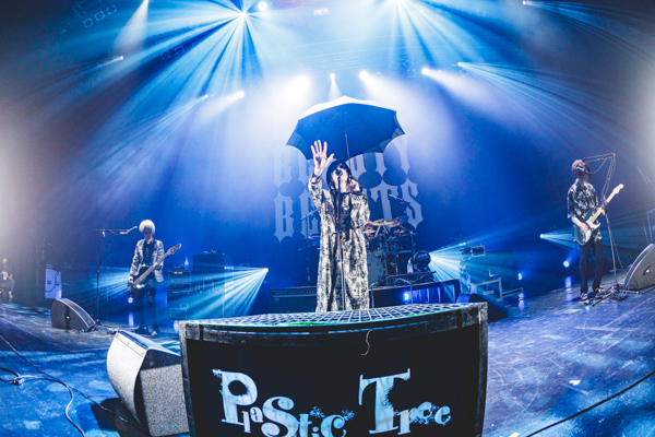 20周年プロジェクト第6弾「BLACK BEAUTY BEASTS」東京公演イベントレポート到着！