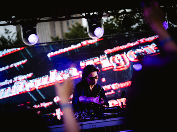 AMELIE LENS、KEN ISHII B2B DRUNKEN KONG、Martin Garrixら集結！日本最大級都市型ダンスミュージックフェスティバル今年で10周年を迎える「ULTRA JAPAN 2025」開催！