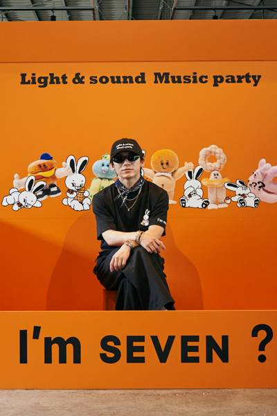 EXILE NAOTO、クリエイティブディレクターを務めるアパレルブランドSTUDIO SEVEN設立10周年記念！！生ドーナツ専門店「I’m donut？」と初コラボ！