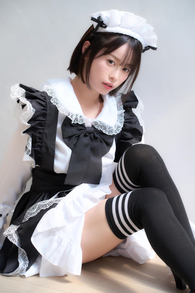 MINAMO、日本一透明感のあるキレかわモデル。「ヤングチャンピオン烈」巻中に初登場！