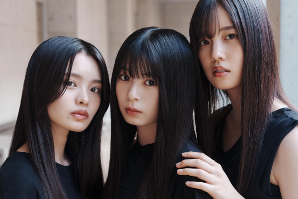 覚悟はできているか――？「B.L.T.11月号」表紙＆巻頭に初登場！櫻坂46四期生9名が魅せる圧倒的存在感