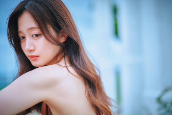 グループ卒業を目前に控え、本人＆ファン待望のファースト写真集の発売が決定！『川上千尋 ファースト写真集 永遠未遂』10月29日(水)発売