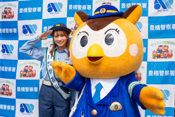 「夢が叶って、本当に嬉しいです」桃月なしこが地元・豊橋警察署「1日署長」就任！