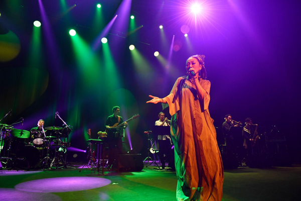 MISIA、名曲をスペシャルバンドと共にジャズアレンジで披露！