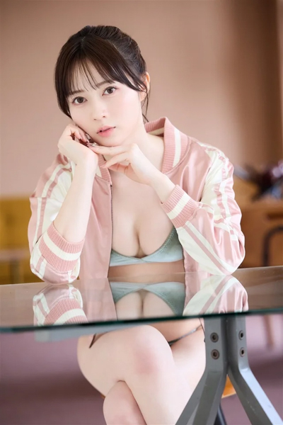 【コメント】Jams Collection最強ビジュメンの水瀬さらら、最新デジタル写真集をリリース！
